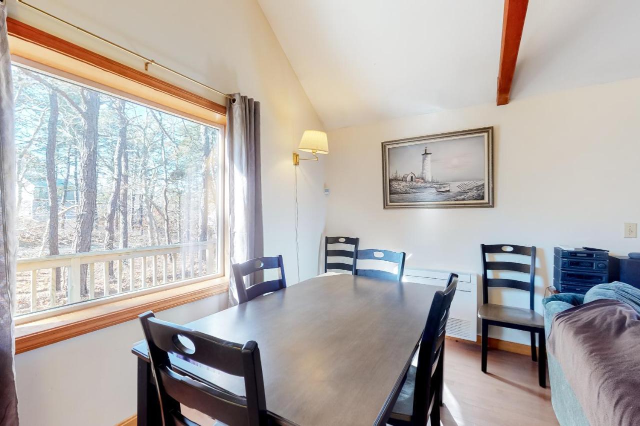 Wooded Oasis Edgartown Exterior foto